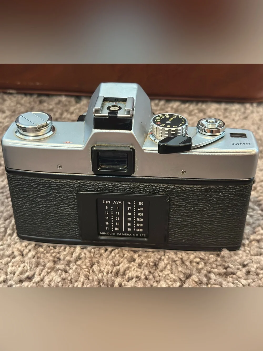 3-set Minolta SLR Film Camera with Brown Case and Extra Lens